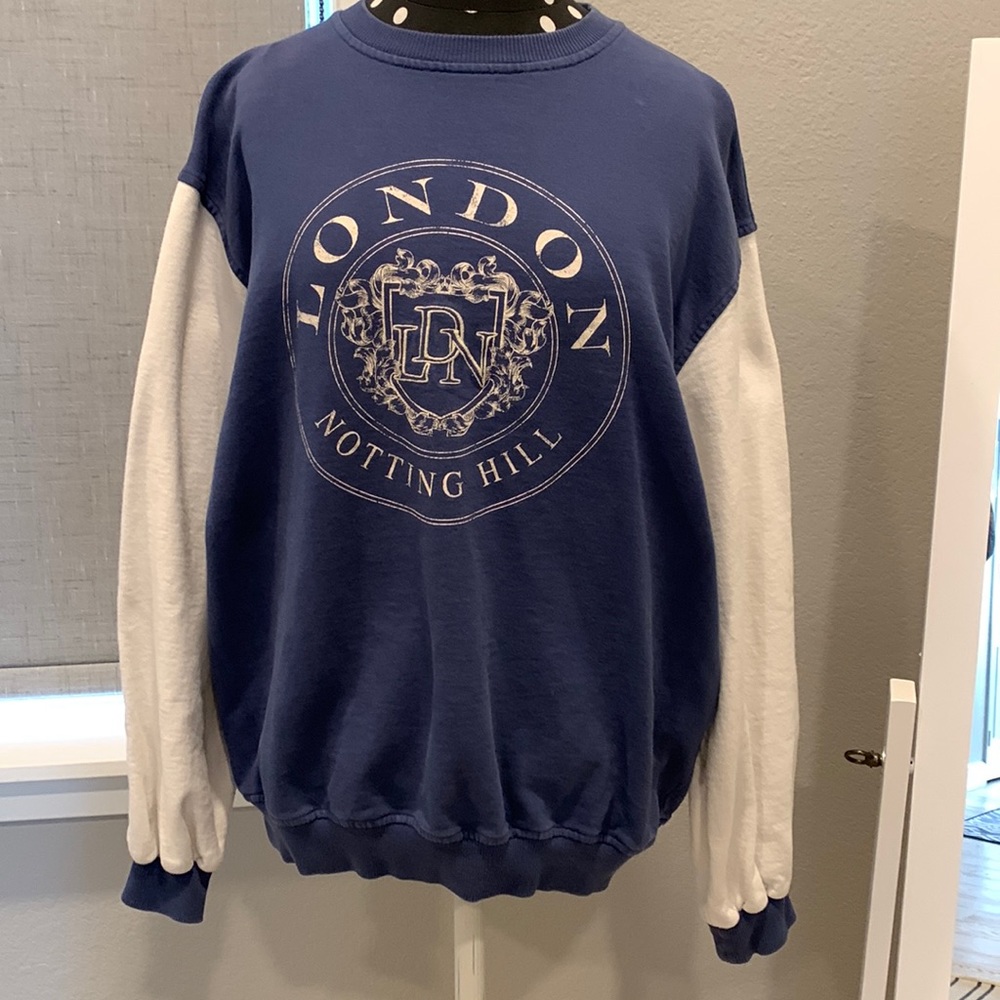 Urban Outfitters Sweatshirt